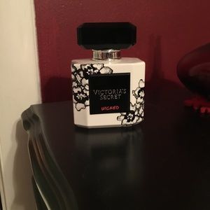 Victoria’s secret wicked perfume
